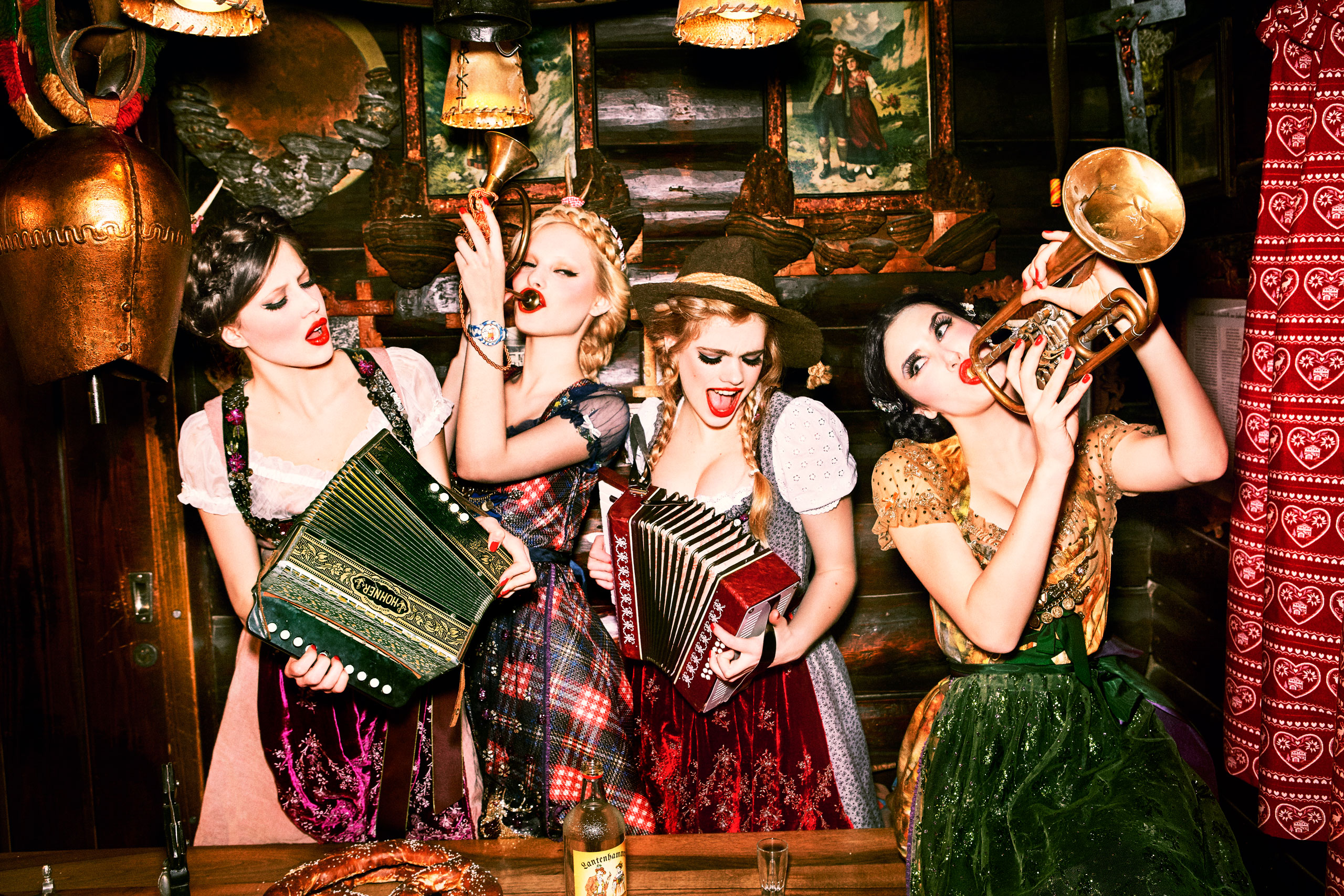ellen-von-unwerth-spirit-and-flesh-magazine